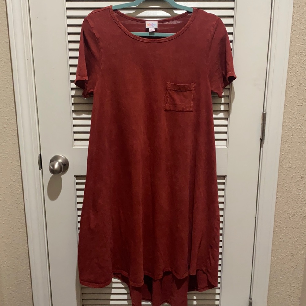 Distressed Red Lularoe Carly, Size Small